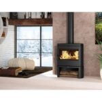 poele-a-bois-en-fonte-la-nordica-jennifer-20-77-kw-a-9-kw.jpeg